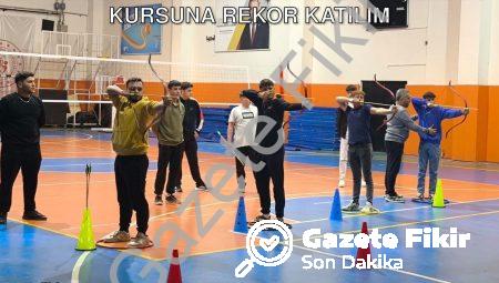 Sarıgöl’de Geleneksel Türk Okçuluğu Kursuna Rekor Katılım